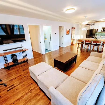 Peaceful 2Br Retreat Bbg Grill Mins Away To Dc Pet Is Okay Villa